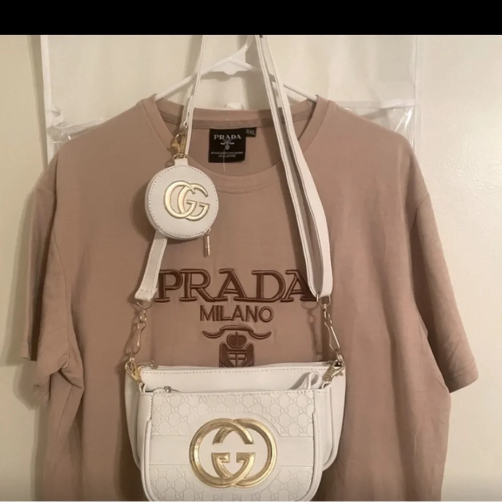 3 Piece Designer Inspired crossbody with adjustable strap. - Picture 3 of 6